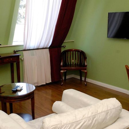 Prestige Palace - Esquisse Hotel Τυφλίδα Εξωτερικό φωτογραφία