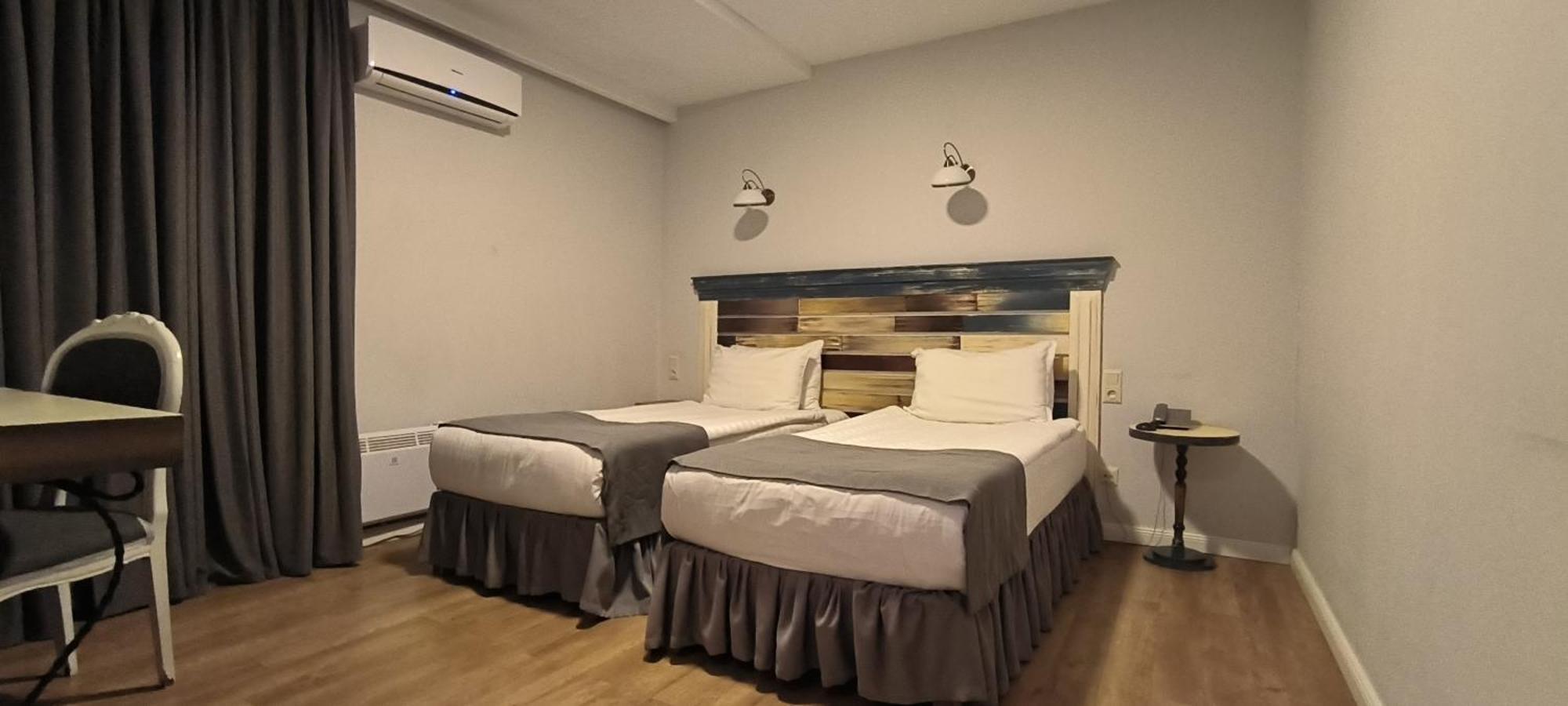Prestige Palace - Esquisse Hotel Τυφλίδα Δωμάτιο φωτογραφία