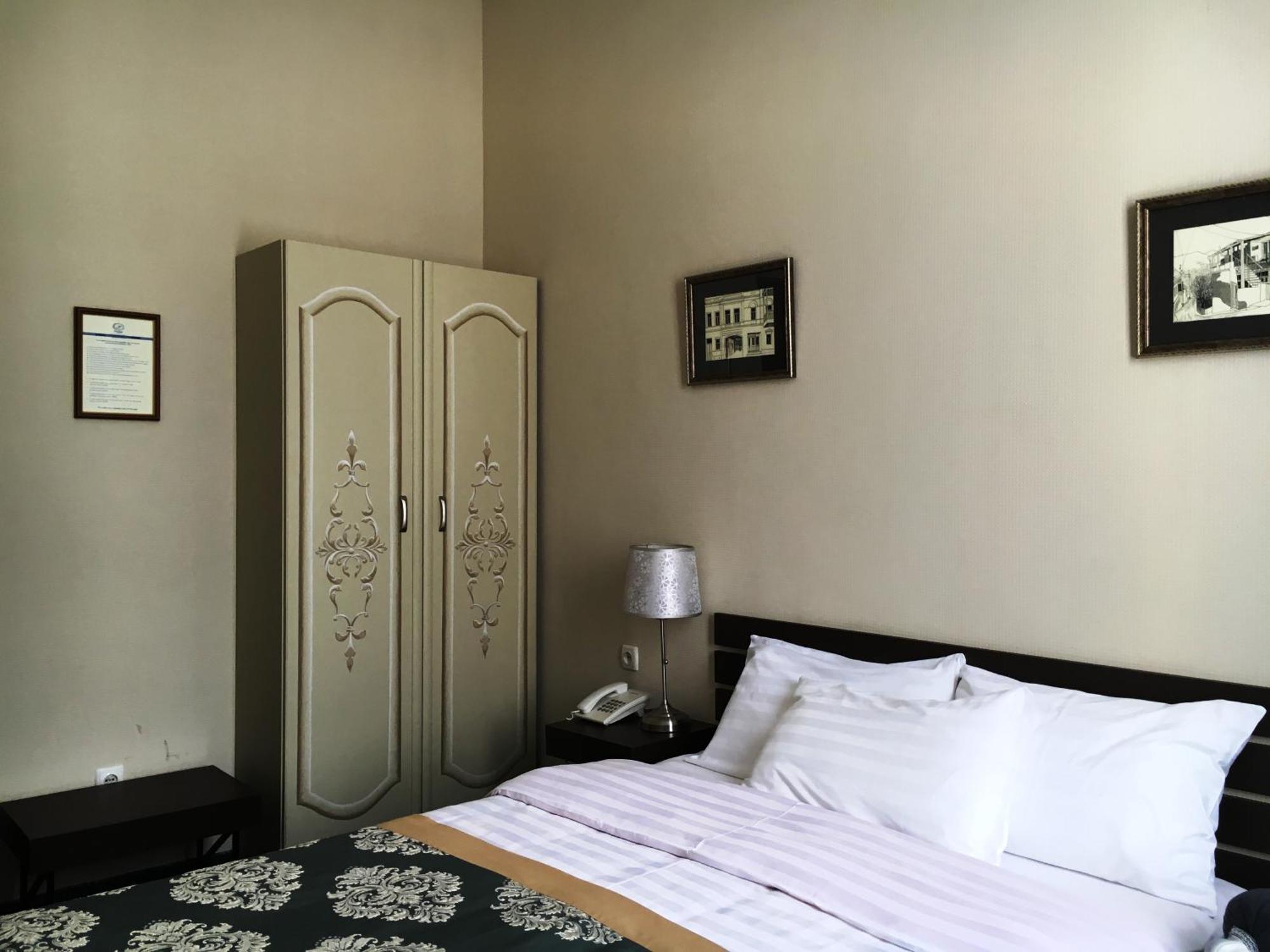 Prestige Palace - Esquisse Hotel Τυφλίδα Δωμάτιο φωτογραφία