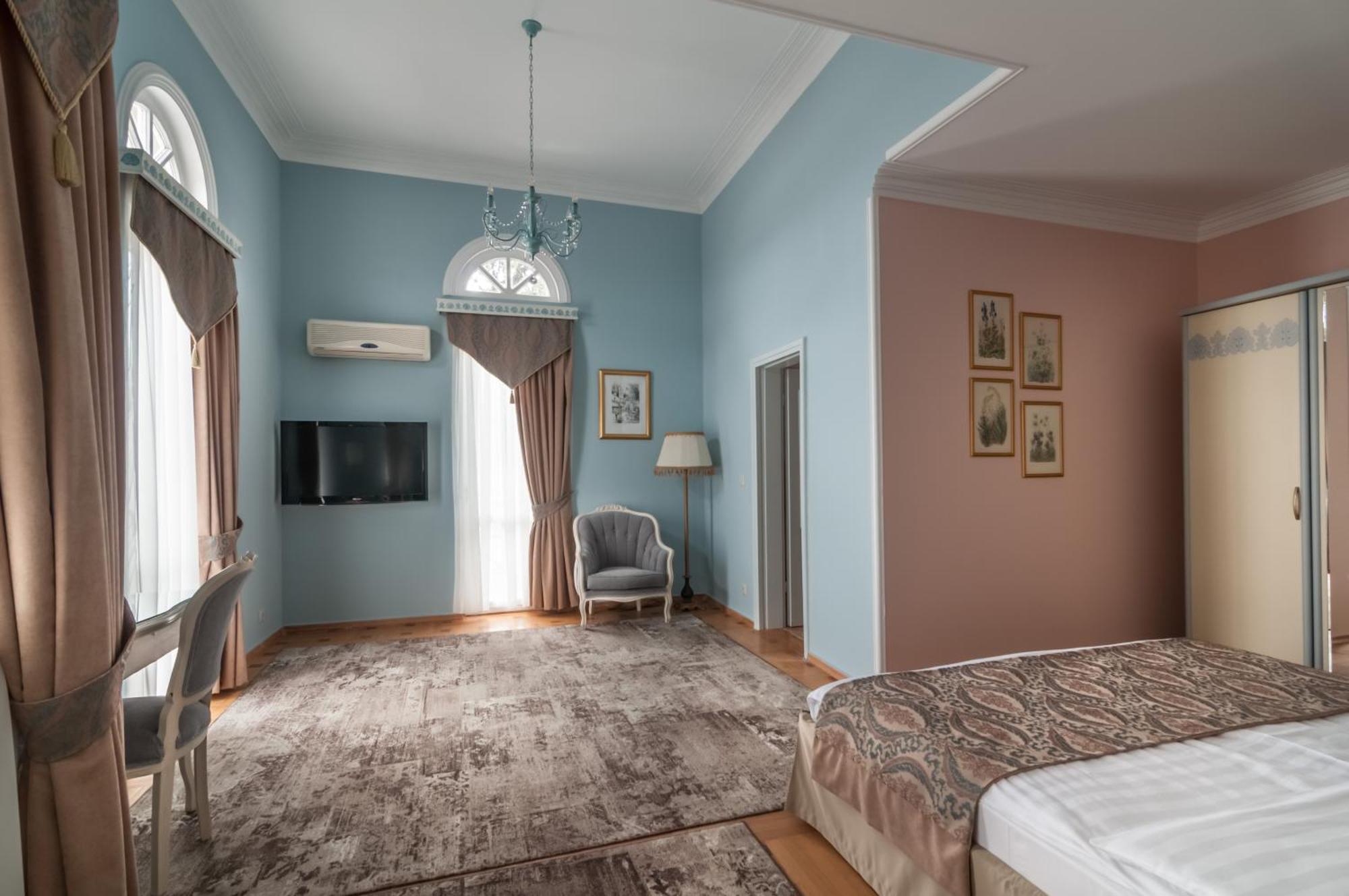 Prestige Palace - Esquisse Hotel Τυφλίδα Εξωτερικό φωτογραφία
