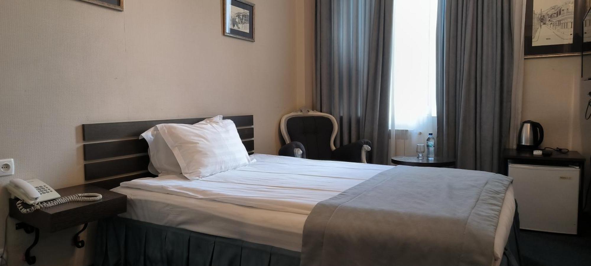 Prestige Palace - Esquisse Hotel Τυφλίδα Δωμάτιο φωτογραφία