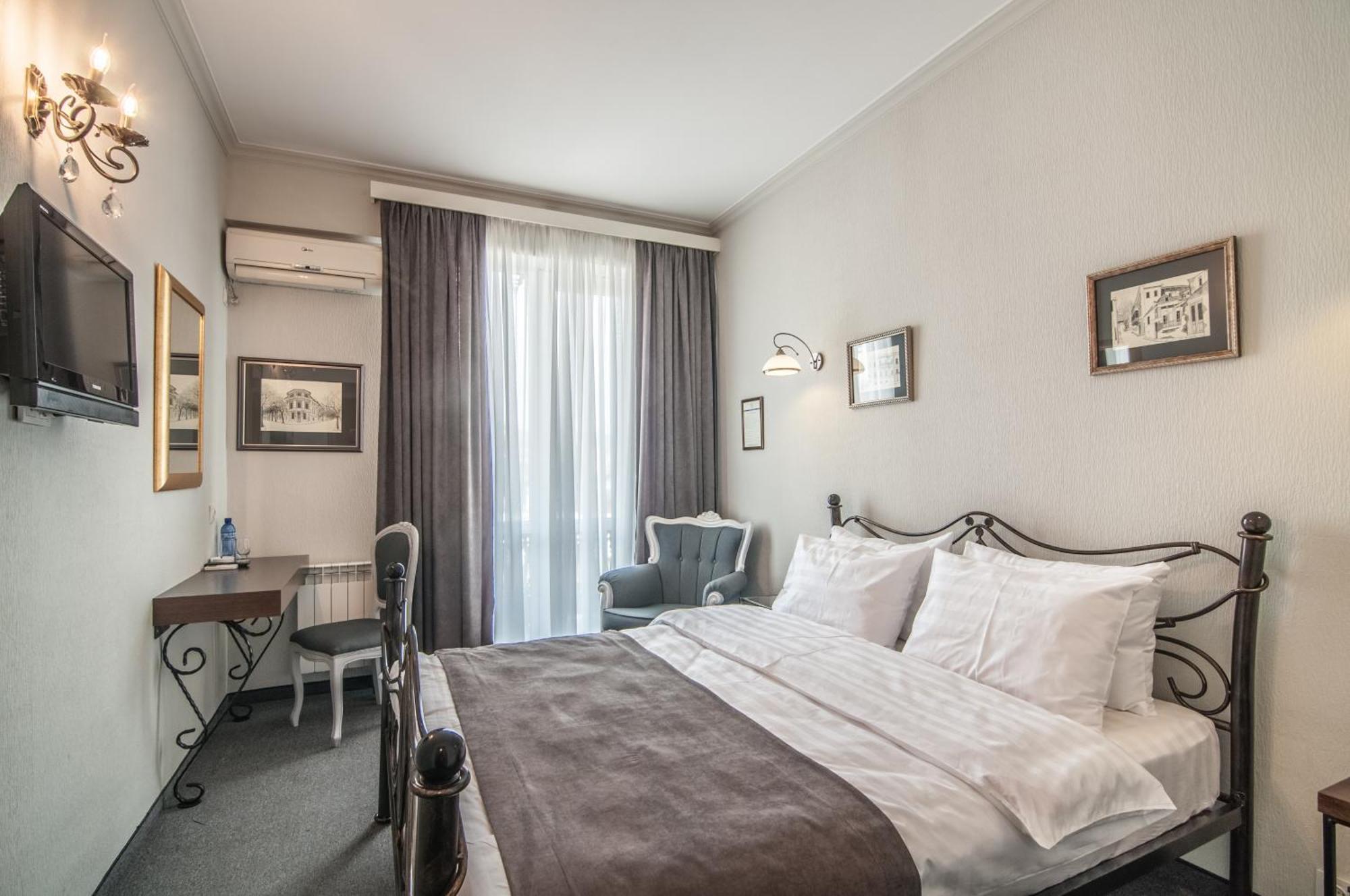 Prestige Palace - Esquisse Hotel Τυφλίδα Δωμάτιο φωτογραφία